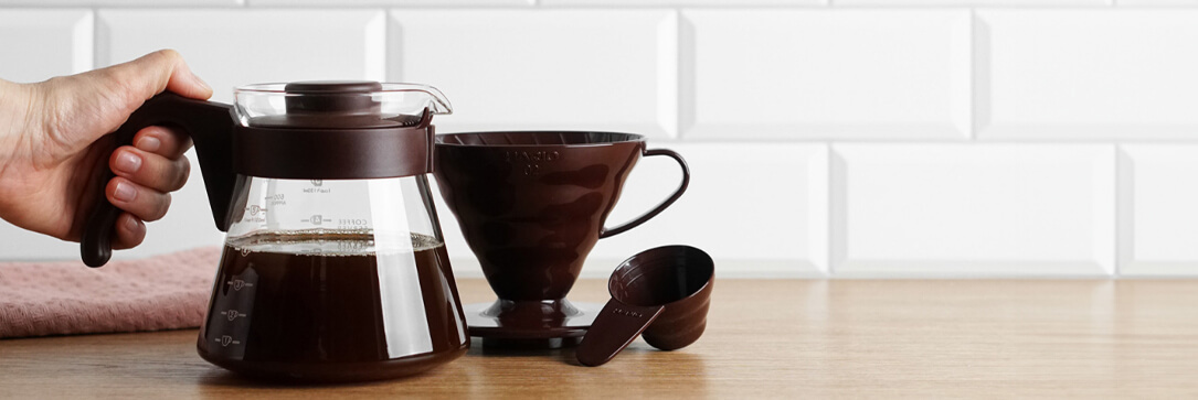 Hario konvička a V60 dripper