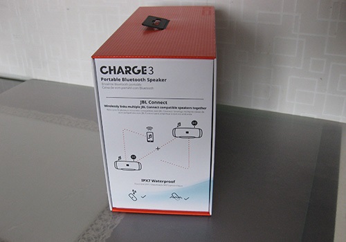 JBL Charge, boční strana krabice