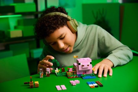 LEGO minecraft zombie