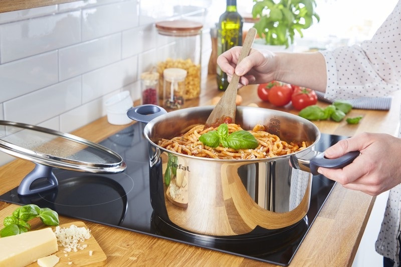 Tefal Cookware Set G712SA55