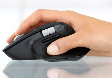 bezdrátová myš Logitech