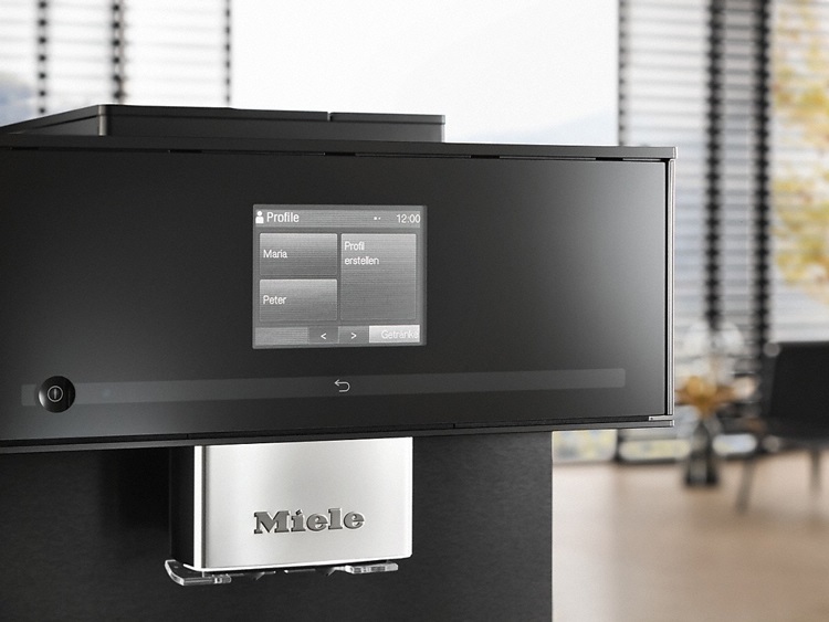 Automatický kávovar Miele CM 5510 Silence zlatorůžová