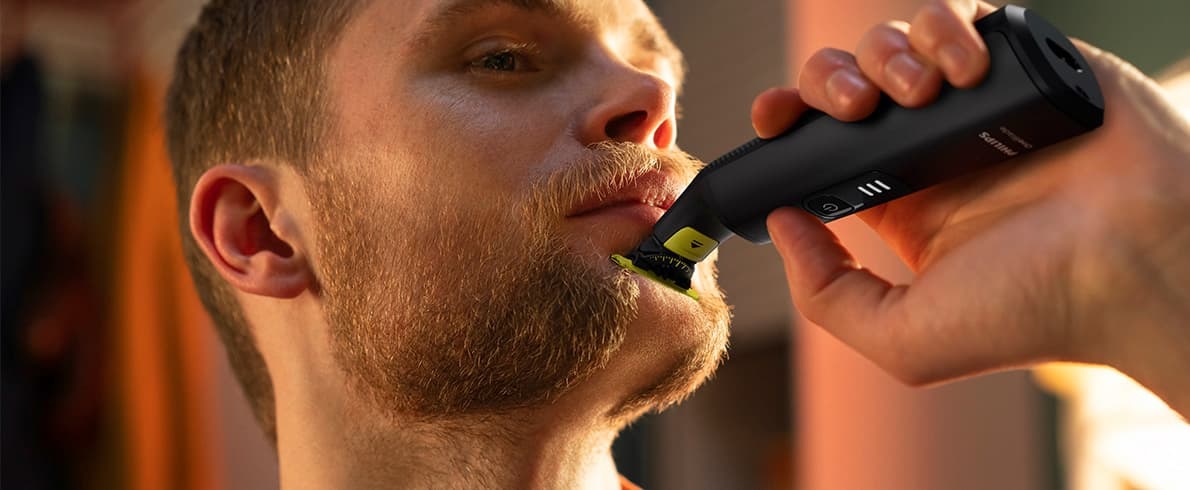 Wet and Dry Use Philips OneBlade Pro 360 QP6542/15