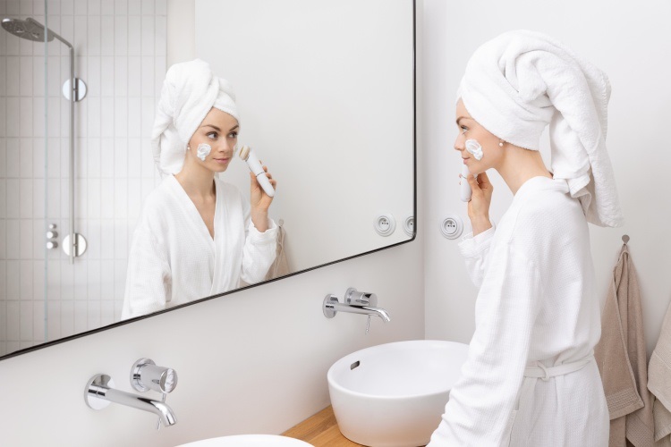 Siguro SK-R360W Pure Beauty Rianne Cleansing Brush Siguro SK-R360W Pure Beauty Rianne Cleansing Brush