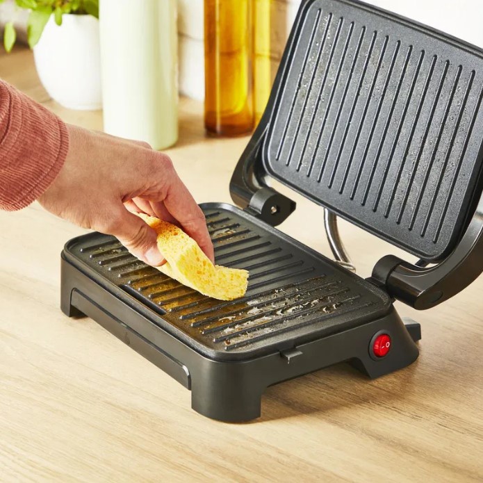 Kontaktní gril Tefal GC272D10 Inicio Adjust 2v1