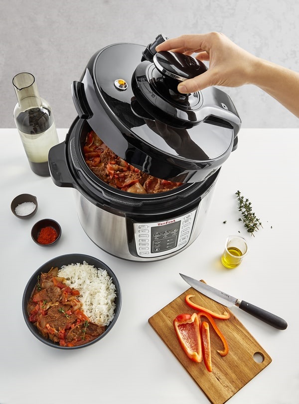 Multifunkční hrnec Tefal CY505E30 All In One Pot