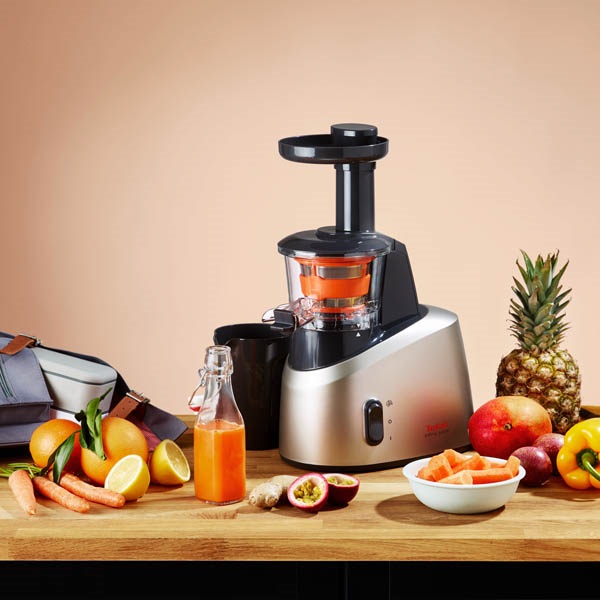 Odšťavňovač Tefal Infine Juice ZC255B38 Odšťavňovač Tefal Infine Juice ZC255B38