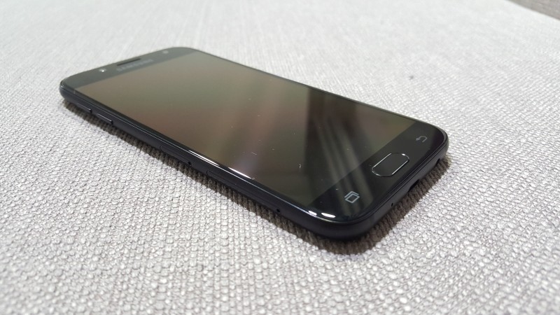 Mobilní telefon Samsung Galaxy J5 2017 čtečka otisků prstů