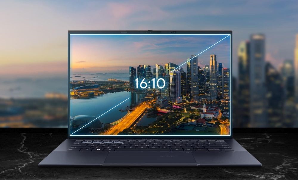 ASUS ExpertBook B9; ASUS; notebook; OLED displej;Intel CPU;