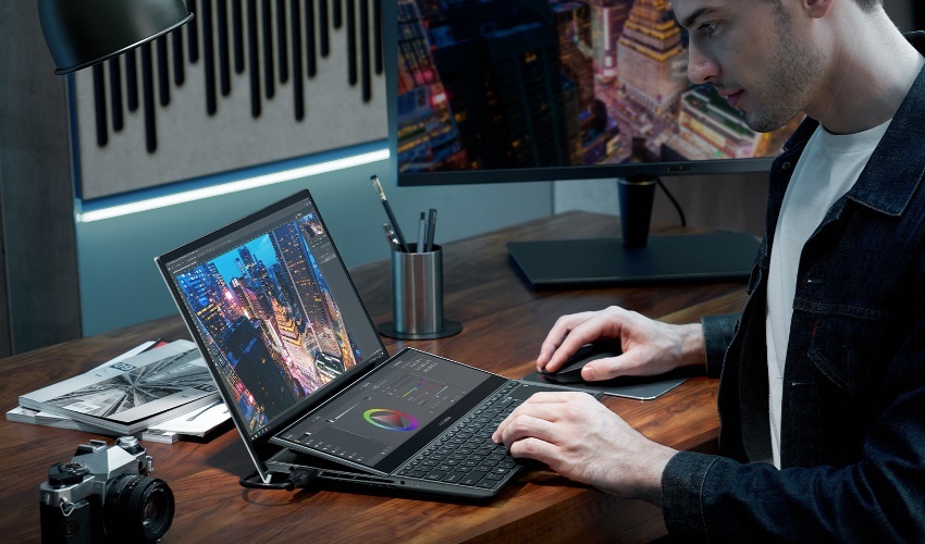OLED displeje ASUS