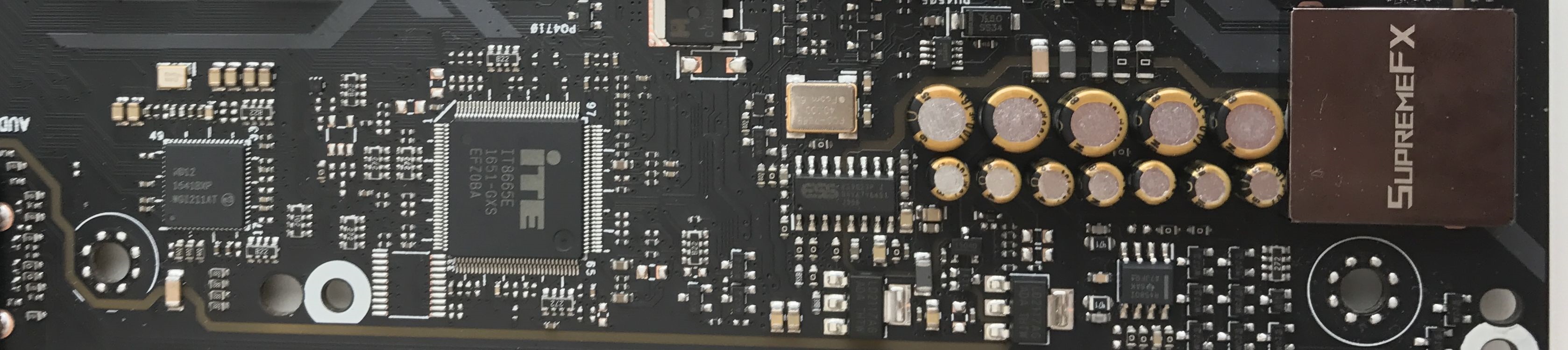 SupremeFX S1220 Audio Area