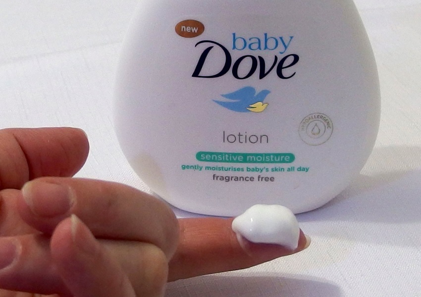 Dove Baby Sensitive Moisture - ukážka