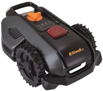 Černé robotické sekačky