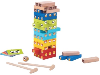 dřevěná jenga věž