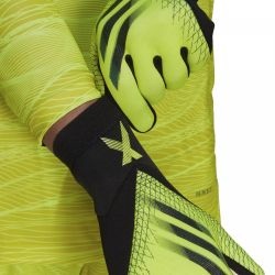 Fotbalové rukavice Adidas s gumou