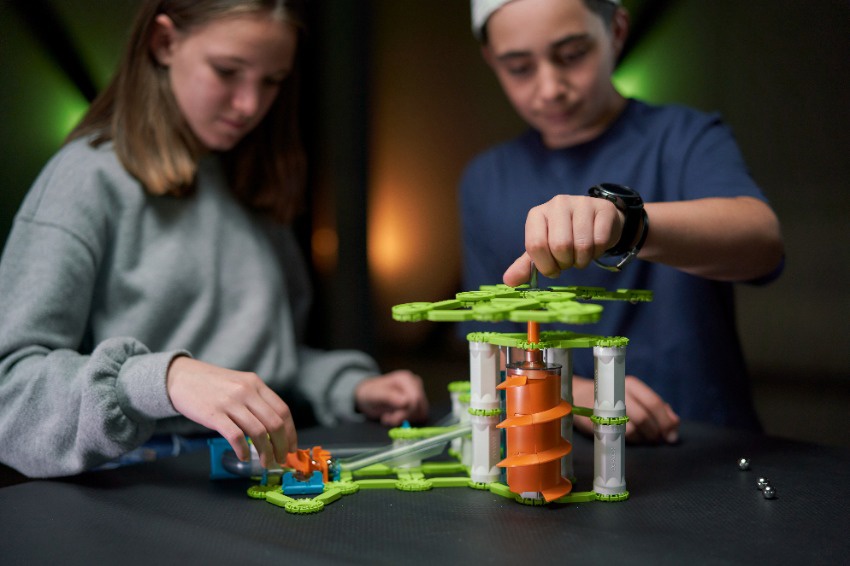 Geomag Mechanics