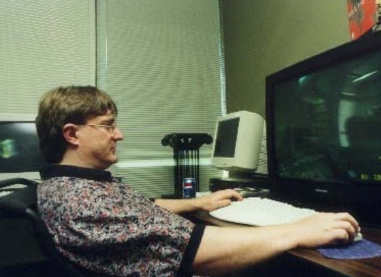 Half-Life 3; screenshot: Gabe Newell (1998)