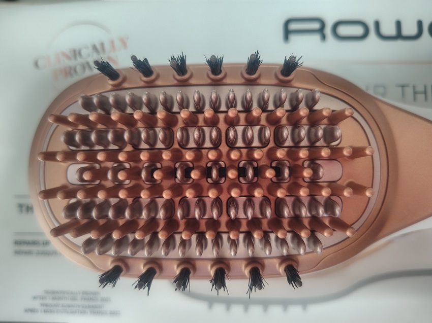 Recenze regeneračního kartáče Hair Therapist™