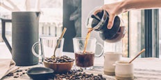 A kávéfogyasztás egészségünkre gyakorolt jótékony hatása. Mi a titka?