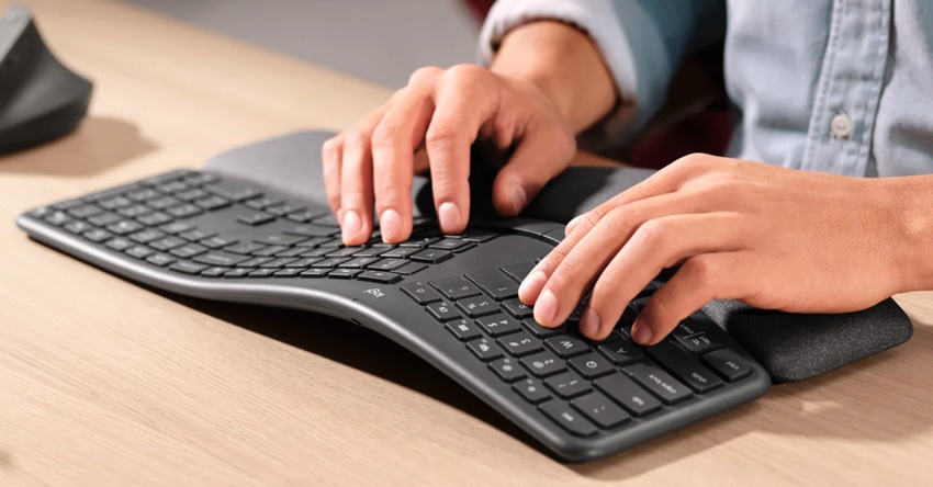Logitech; kvalitní příslušenství; myši; klávesnice