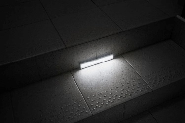LED světlo se senzorem pohybu
