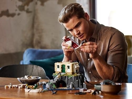 Stavebnice LEGO Ideas Motorizovaný maják