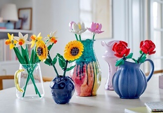 LEGO Blumen in einer Vase