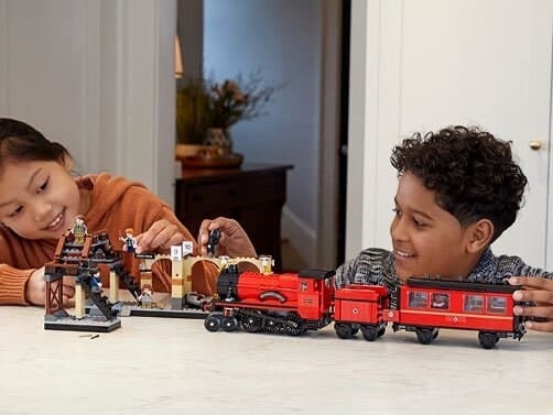 LEGO Zug für Kinder und Erwachsene