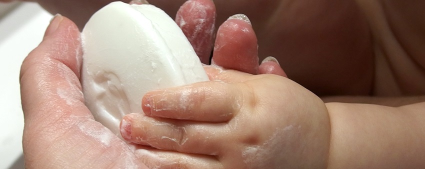 Krémová tableta na mytí Baby Dove Rich Moisture