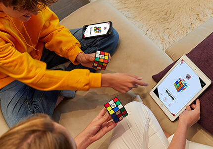 Particula Rubik’s Connected X