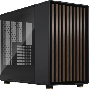 PC case s průhlednou bočnicí