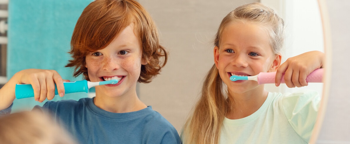 Elektrická zubná kefka Philips Sonicare For Kids HX6352/42