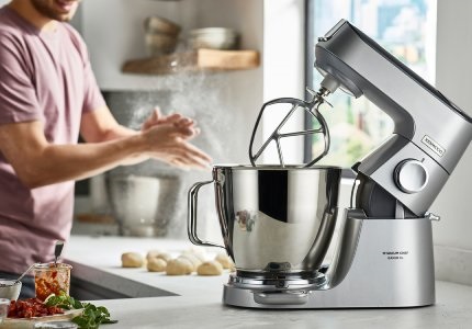 Kuchyňský robot Kenwood Chef XL Titanium
