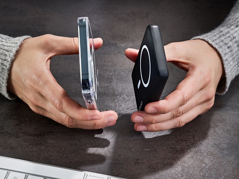 Epico 5000mAh Magnetic Wireless Powerbank