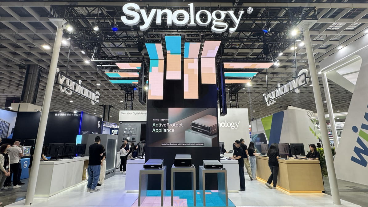 Synology