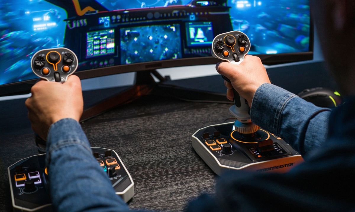 Thrustmaster Sol-R 1