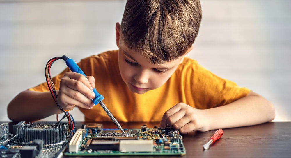 dítě, základní deska, pájení