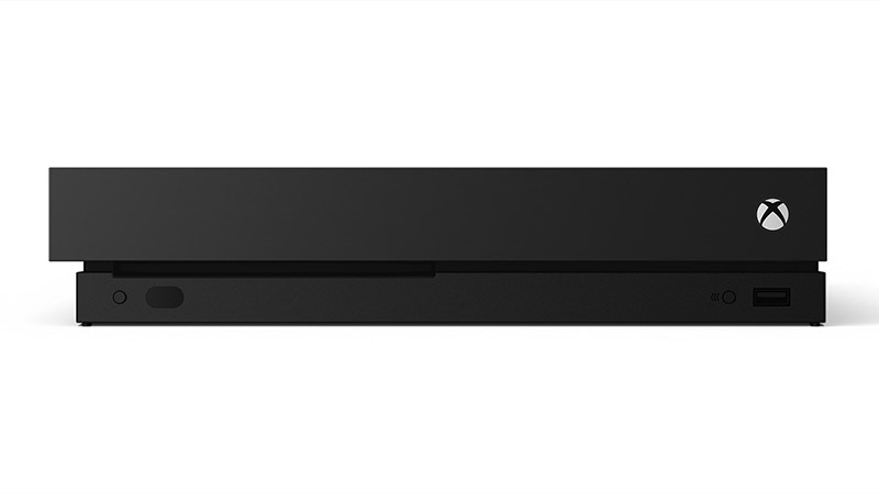 Xbox One X, čelní pohled