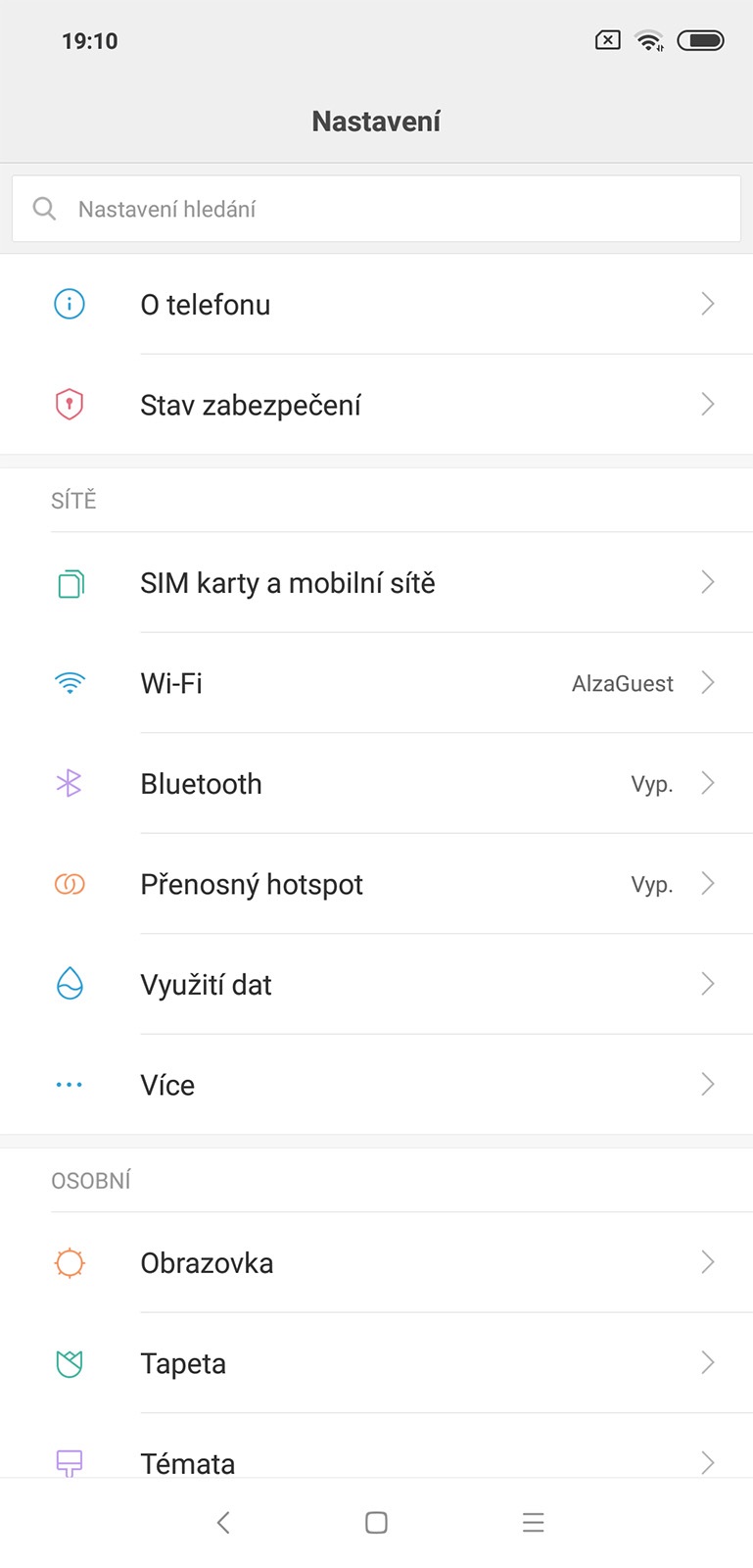 Xiaomi Mi 8, recenze, chytrý telefon, software, Android 8.1, MIUI 9.5
