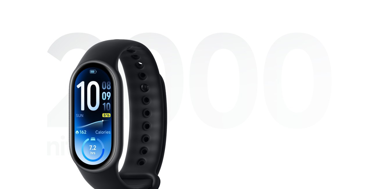 Fekete Xiaomi Smart Band 11 az időt és a lépéseket megjelenítő számlappal