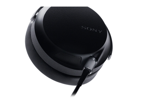 Sony MDR-Z7 headphones