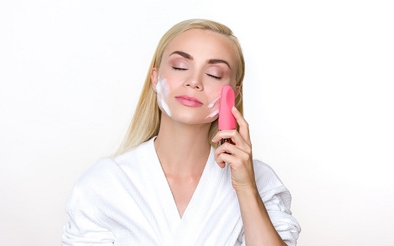 DUTIO Silicone facial cleansing brush