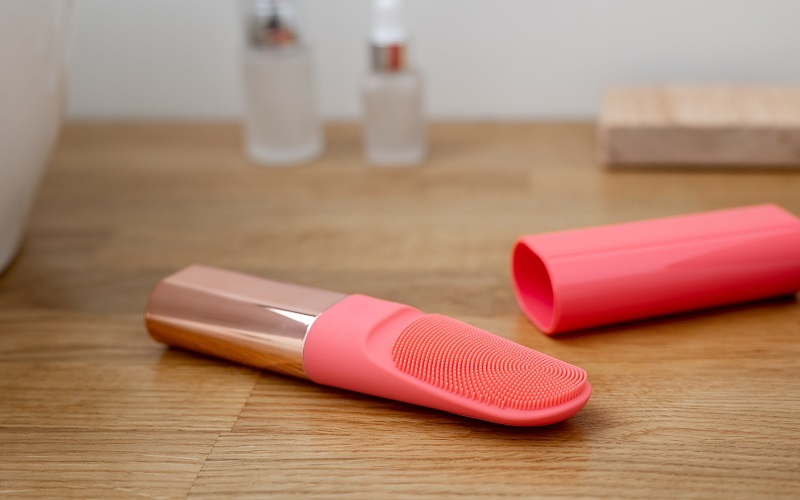 DUTIO Silicone facial cleansing brush