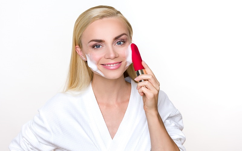DUTIO Silicone facial cleansing brush