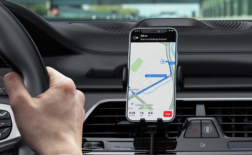 ACEFAST Wireless Charging Automatic Clamping Car Mobile Phone Holder