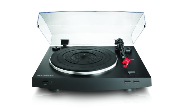Audio-technica AT-LP3 černý Audio-technica AT-LP3