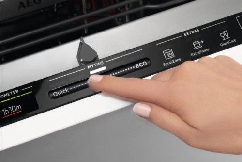 Vestavná myčka AEG Mastery FSB53927Z plně integrovaná Vestavná myčka AEG Mastery FSB53927Z plně integrovaná