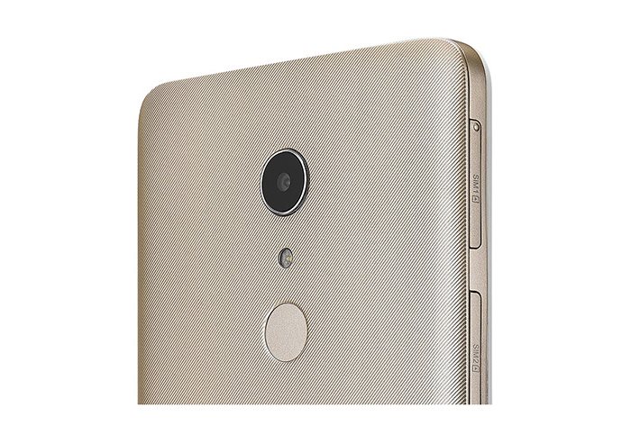 Mobilní telefon ALCATEL A3 XL Elegantní design