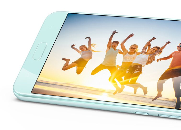 Chytrý telefon Asus Zenfone 4 Korekce barev RGB