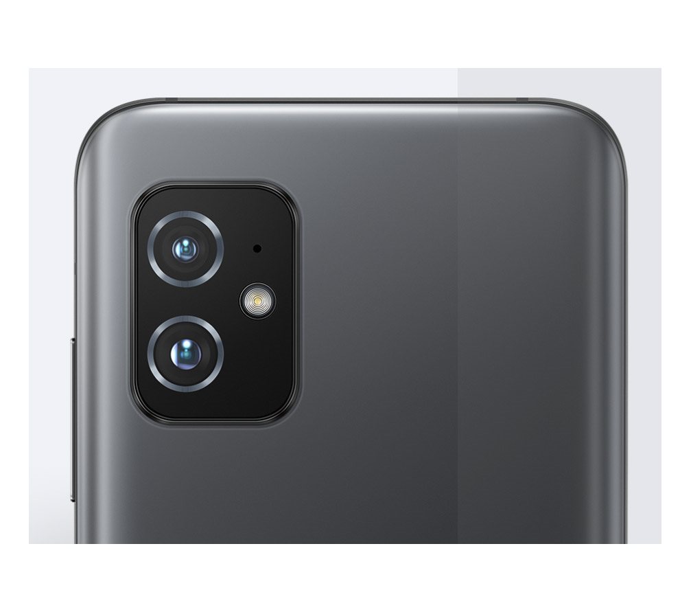 ASUS Zenfone 8